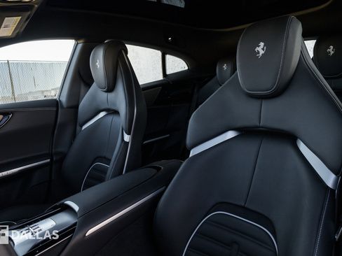 Used 2024 Ferrari Purosangue image 27