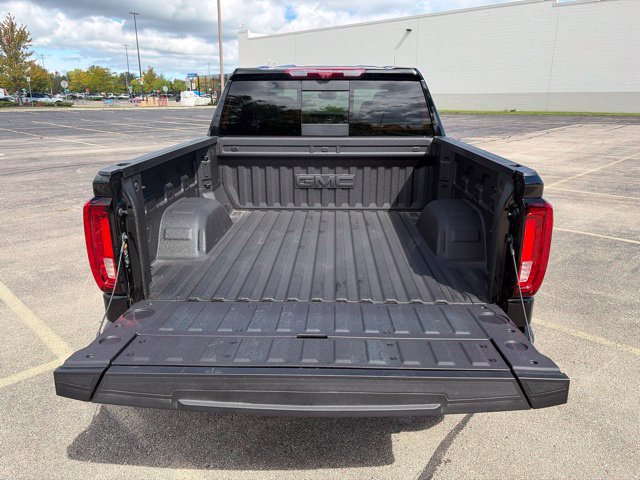 Used 2026 GMC Sierra 1500 Denali w/ Denali Reserve Package AWD/4WD image 9