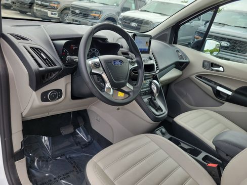 Used 2023 Ford Transit Connect XLT FWD image 19