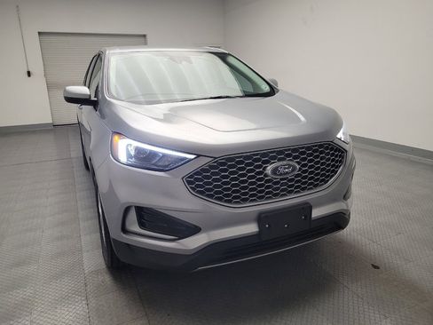 Used 2024 Ford Edge SEL image 14