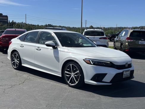 Certified 2024 Honda Civic Touring image 29