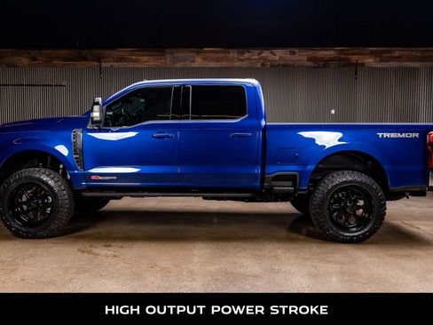 Used 2026 Ford F250 Lariat w/ Tremor Off-Road Package image 6