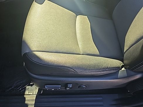 Used 2016 Toyota 4Runner SR5 image 10