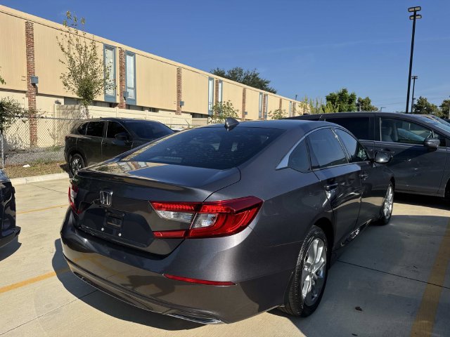 Used 2019 Honda Accord LX image 7