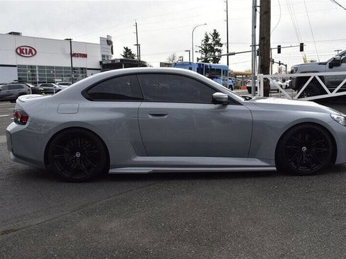 Used 2023 BMW M2 w/ Lighting Package image 6