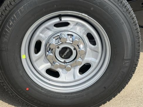 New 2026 Ford F250 XL image 15