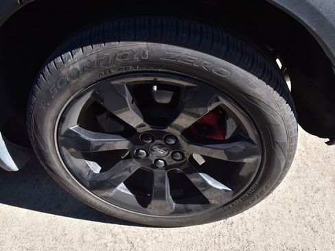 Used 2023 Ford Explorer ST w/ Equipment Group 401A image 13