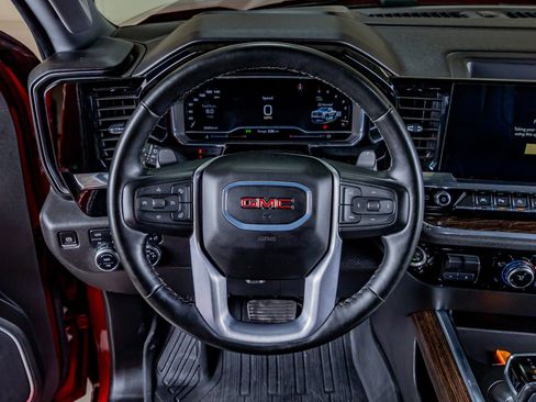 Used 2024 GMC Sierra 1500 Elevation w/ Elevation Premium Package image 16