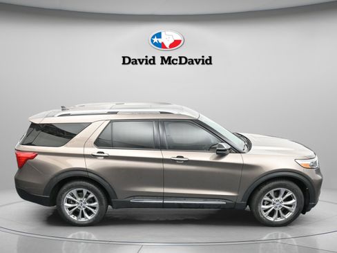 Used 2021 Ford Explorer Limited w/ Equipment Group 301A image 43