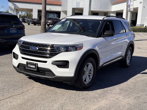 Certified 2021 Ford Explorer XLT w/ Class III Trailer Tow Package image 7