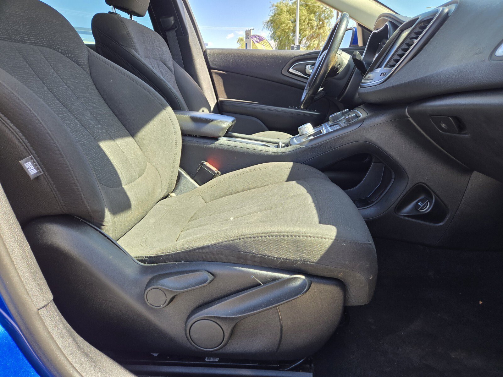 Used 2015 Chrysler 200 Limited w/ Convenience Group FWD image 11