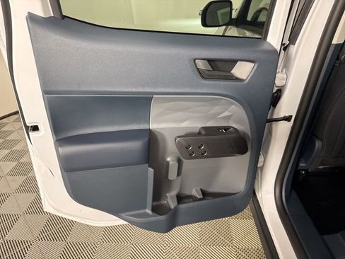 New 2025 Ford Maverick XLT w/ XLT Luxury Package image 21