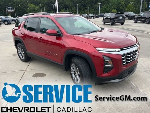 Used 2025 Chevrolet Equinox LT w/ Convenience Package II FWD image 10