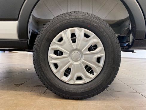 New 2026 Ford Transit 250 148 Medium Roof w/ Exterior Upgrade Package image 23