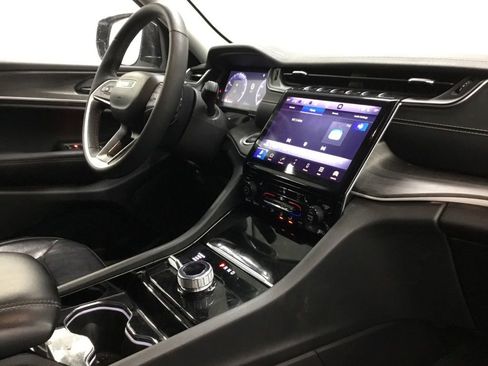 Used 2023 Jeep Grand Cherokee Limited w/ Trailer Tow Prep Group (B) image 26