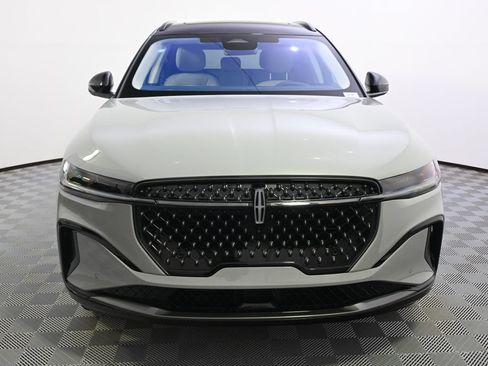 New 2026 Lincoln Nautilus Reserve w/ Jet Appearance Package AWD/4WD image 10