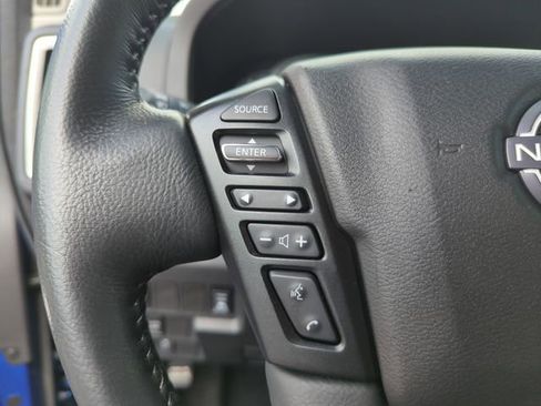 Used 2025 Nissan Frontier SV w/ SV Convenience Package image 39