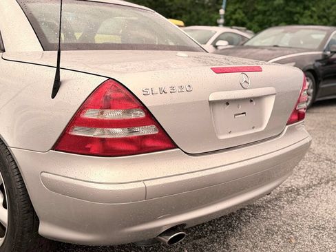Used 2003 Mercedes-Benz SLK 320 image 52