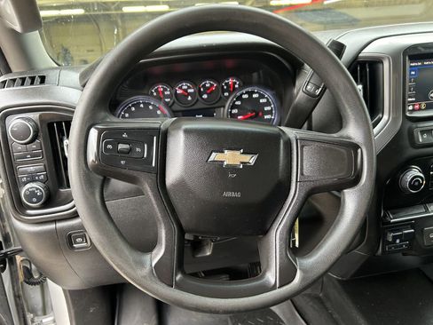 Used 2022 Chevrolet Silverado 2500 W/T w/ WT Convenience Package image 5