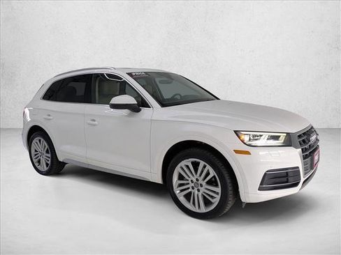 Used 2018 Audi Q5 Prestige image 3