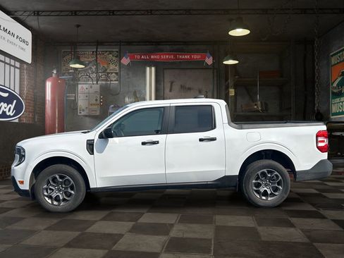 Used 2025 Ford Maverick XLT FWD image 3