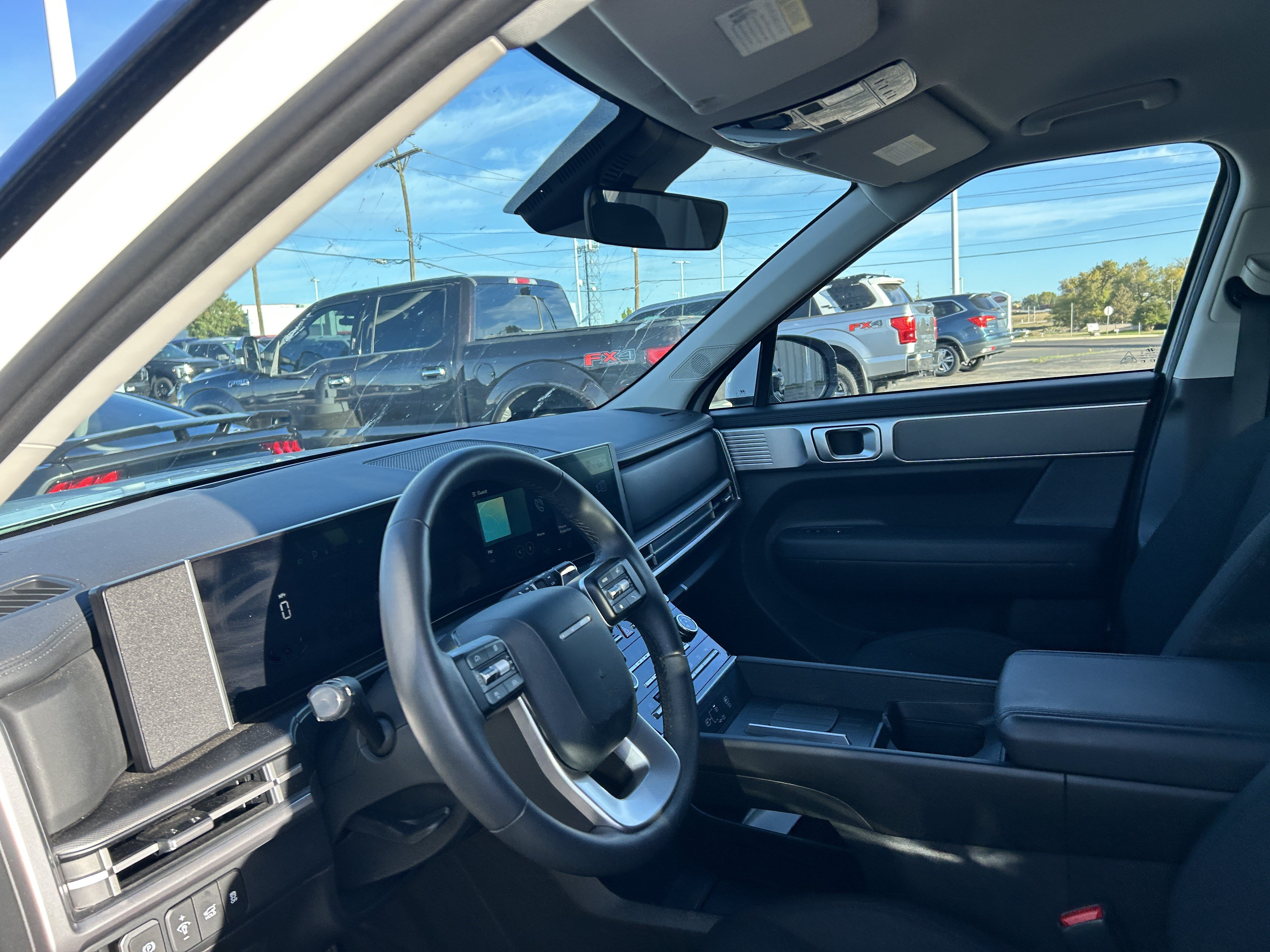 Used 2026 Hyundai Santa Fe SE AWD/4WD image 9