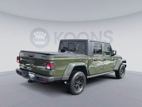 Used 2021 Jeep Gladiator Willys image 7