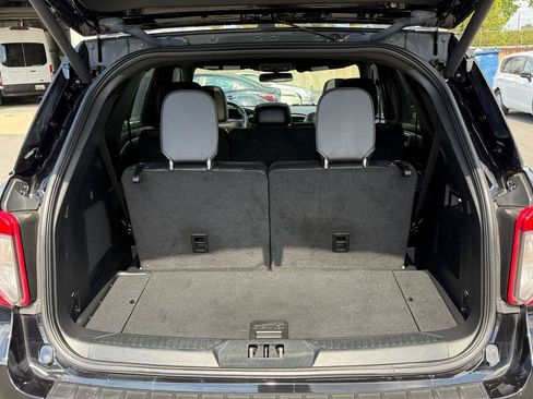 Used 2023 Ford Explorer ST w/ Equipment Group 401A AWD/4WD image 25