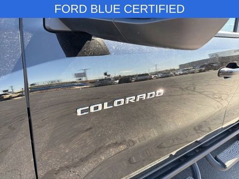 Used 2024 Chevrolet Colorado ZR2 w/ ZR2 Convenience Package III AWD/4WD image 17