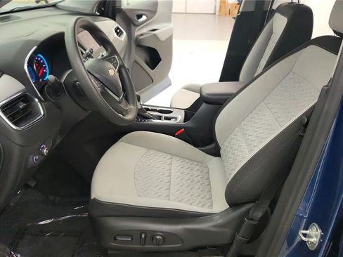 Used 2024 Chevrolet Equinox LS w/ LS Convenience Package image 23