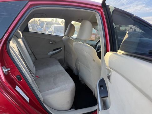 Used 2015 Toyota Prius Two FWD image 21