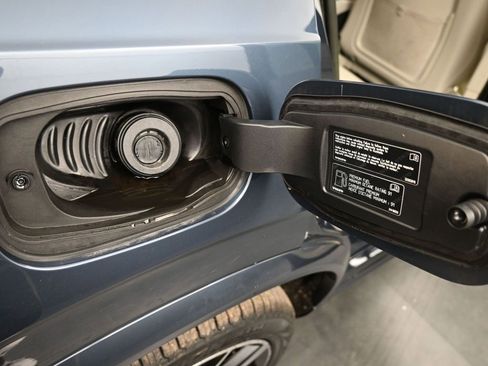 Certified 2023 Volvo XC90 B6 Plus w/ Protection Package Premier image 16