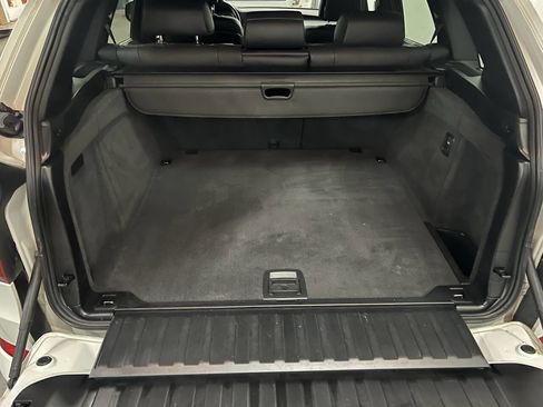 Used 2013 BMW X5 xDrive50i image 23