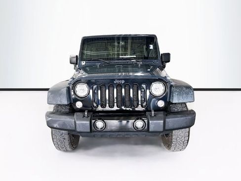 Used 2017 Jeep Wrangler Unlimited Sport image 4
