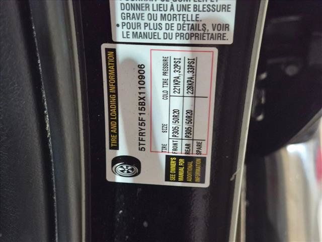 Used 2011 Toyota Tundra 2WD Double Cab w/ SR5 Pkg image 19
