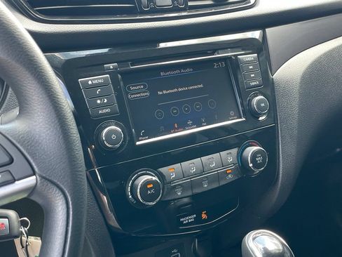 Used 2022 Nissan Rogue Sport S FWD image 14