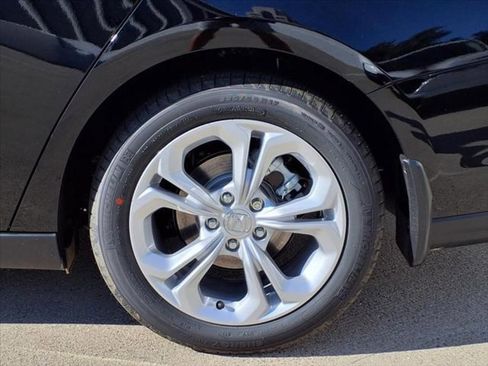 New 2025 Honda Accord LX image 7