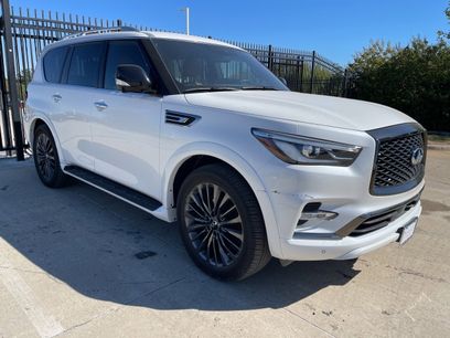 Used 2024 INFINITI QX80 Sensory
