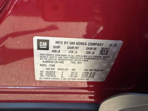 Certified 2020 Buick Encore GX Select AWD/4WD image 17