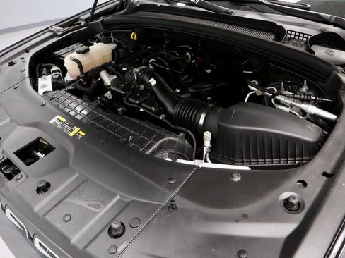 Used 2024 Jeep Grand Cherokee L Laredo w/ Luxury Tech Group I image 19