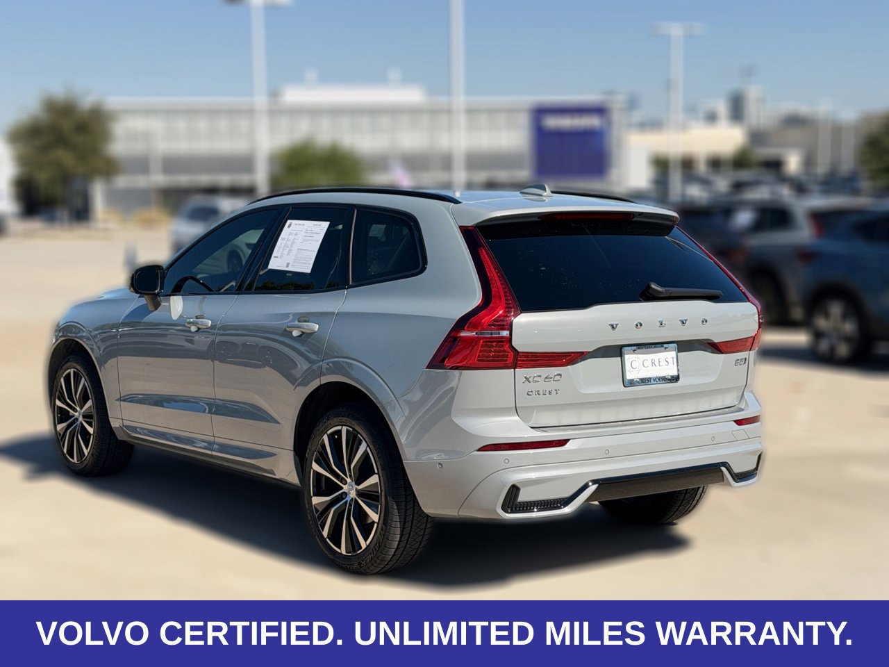 Certified 2024 Volvo XC60 B5 Plus w/ Protection Package Premier AWD/4WD image 9