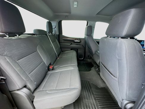 Used 2023 Chevrolet Silverado 1500 LT RWD image 18