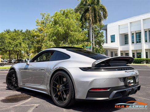 Used 2025 Porsche 911 Carrera 4 GTS AWD/4WD image 43
