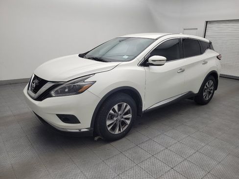 Used 2018 Nissan Murano S w/ Cargo Package FWD image 2