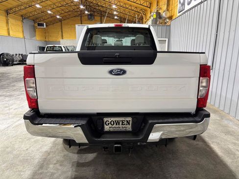Used 2021 Ford F250 XL w/ Power Equipment Group AWD/4WD image 8