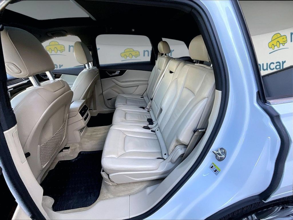 Used 2018 Audi Q7 3.0T Premium Plus w/ Premium Plus Package AWD/4WD image 15