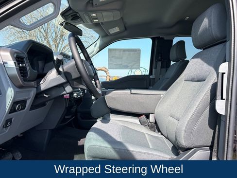 New 2026 Ford F150 XLT w/ XLT Chrome Appearance Package image 12