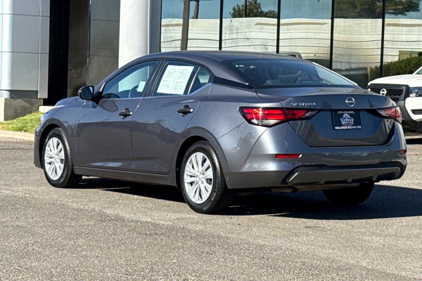 Certified 2025 Nissan Sentra S FWD image 8