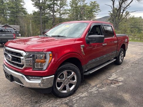 Used 2022 Ford F150 XLT w/ Equipment Group 302A High AWD/4WD image 3
