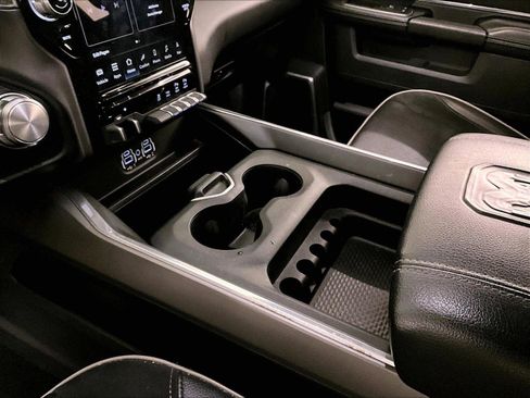 Used 2022 RAM 2500 Laramie w/ Night Edition image 16